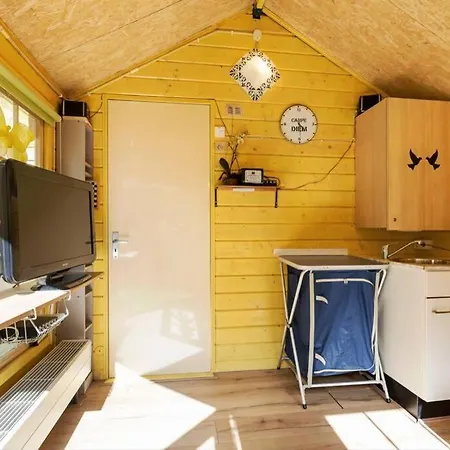 Tuinhuisje Apartmán *